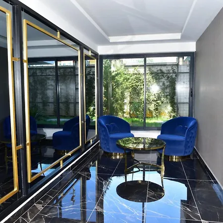 Besthome 26 1-1 A-05 Апартаменти